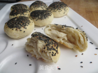 【黑芝麻椒盐火烧】----外焦里嫩，香酥可口的做法