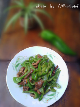 尖椒炒肉的做法