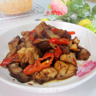 尖椒腊鸡腊肉的做法