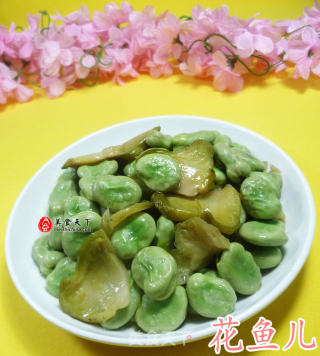 榨菜炒蚕豆的做法
