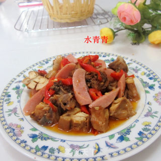 腊鸡炒火腿的做法