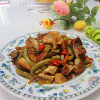 酸豆角炒腊鸡的做法