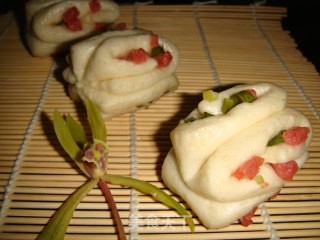 葱花火腿卷的做法
