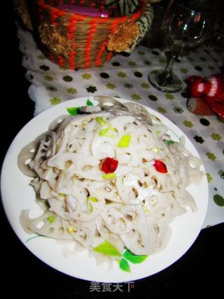 凉拌藕片的做法