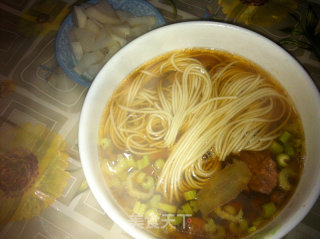 快手菜：红豆龙骨面
