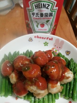 亨氏茄汁炸鱼丸配芦笋的做法