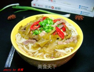 酸菜肉丝面的做法