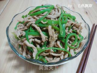 家常小炒---------【青椒炒肉丝】的做法