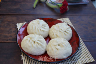 麦芹肉包的做法