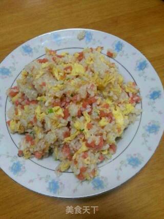 火腿鸡蛋炒饭