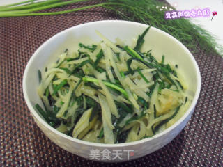 韭菜土豆丝的做法