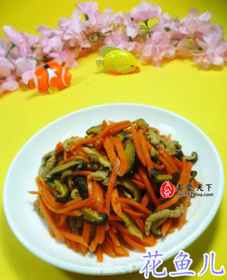 香菇里脊肉炒胡萝卜的做法