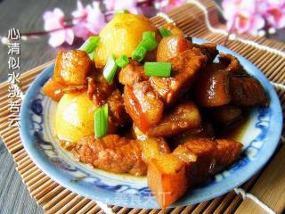 土豆红烧肉的做法