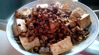 香菇杂酱炖豆腐的做法