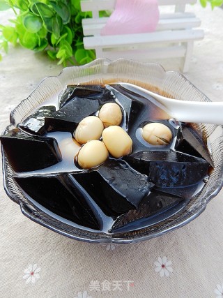 莲子龟苓膏的做法