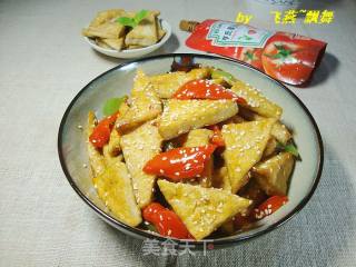 儿子最喜欢的-------【茄汁甜辣脆皮豆腐】的做法