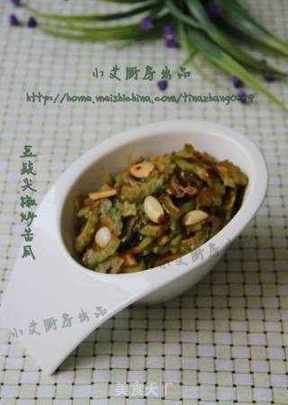 豆豉尖椒炒苦瓜的做法