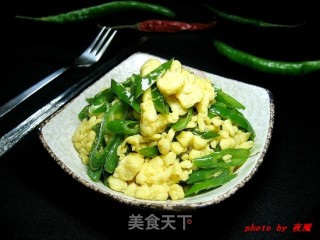 记忆中广院的味道——尖椒炒鸡蛋的做法