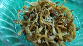 慢煎小鱼的做法