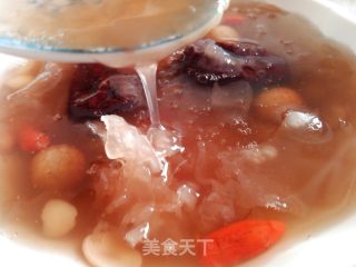 银耳羹的做法