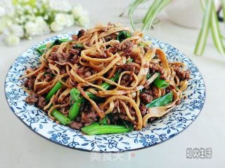 肉末腐皮丝——米饭的杀手菜