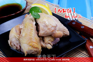 【解密舌尖美味】#秘境#--白切鸡的做法
