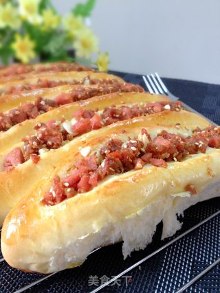 肉松火腿排包的做法