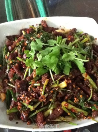 零嘴麻辣牛肉干的做法