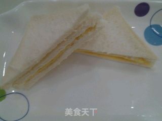 鸡蛋芝士三文治的做法