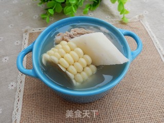 山药玉米骨汤的做法