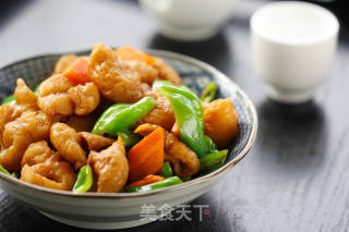 青椒爆肥肠的做法