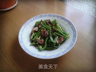 蒜薹肉丝的做法