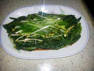 葱油油麦菜的做法