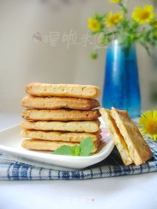 养胃佳品——香葱奶盐苏打饼干