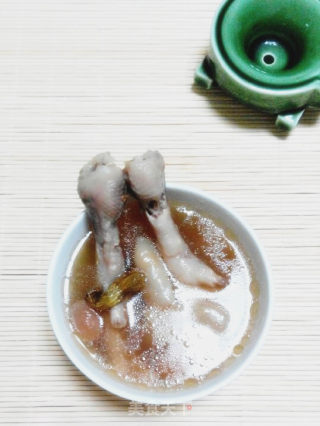 石斛花胶炖瘦肉的做法