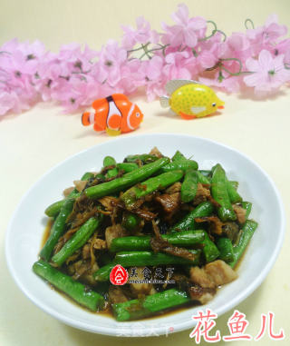 梅干菜五花肉炒梅豆的做法