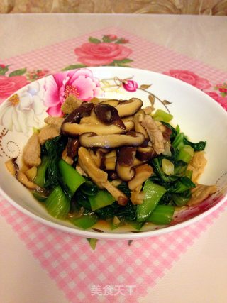 香菇炒油菜的做法