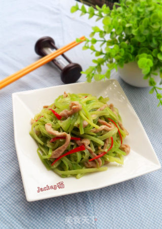 凉瓜丝炒肉丝的做法
