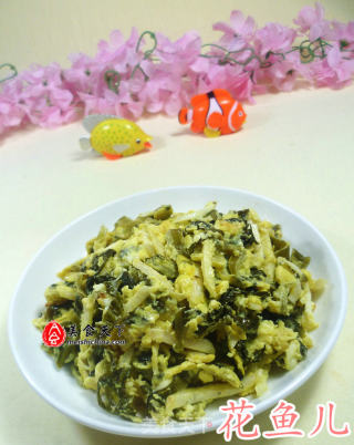 酸菜茭白炒鸡蛋的做法