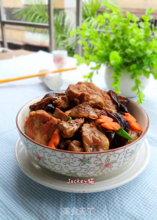 松茸炖排骨的做法