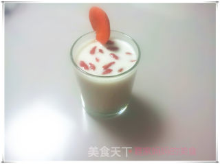 蜜桃奶昔