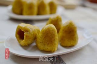 【黑豆渣窝窝头】的做法