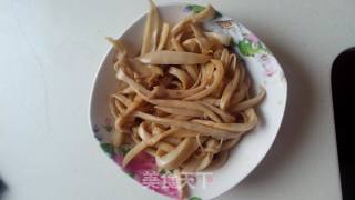 早餐＋手撕杏鲍菇＋小米粥的做法