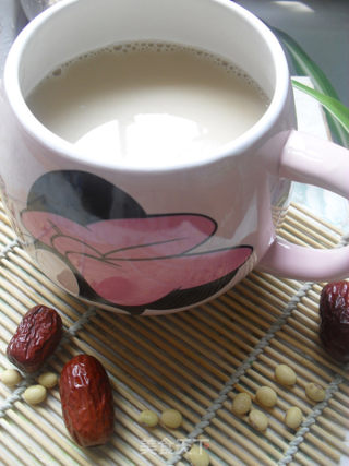 香浓红枣豆浆的做法