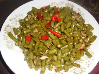 夏日下饭莱肉末炒酸豇豆的做法