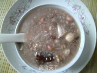 红豆五谷杂粮养生粥的做法