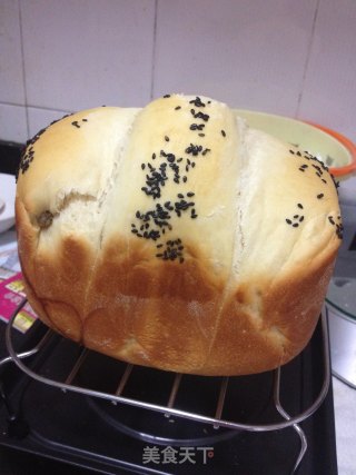 红枣酸奶葡萄干面包的做法