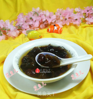 红枣黑木耳汤的做法