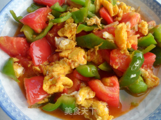 家常快手菜——青椒鸡蛋西红柿的做法