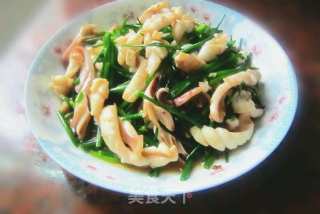 韭菜苔爆炒鲜鱿鱼的做法